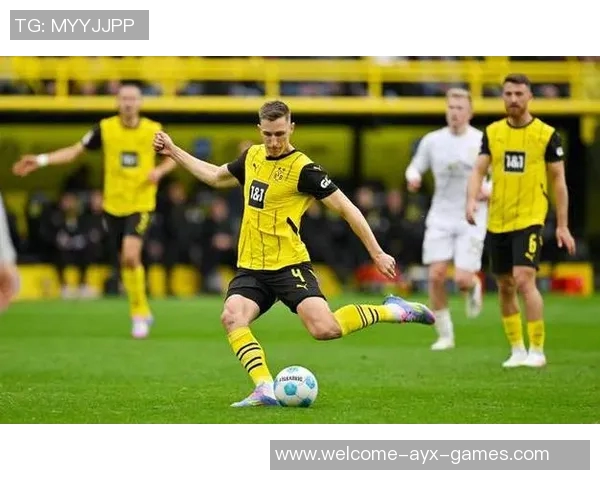 施洛特贝克续约合同已送达但希望先评估多特本赛季表现