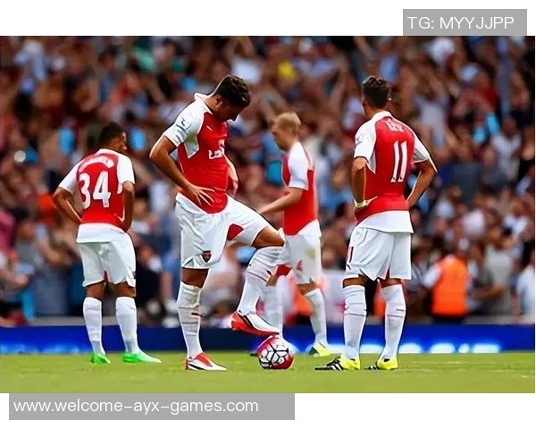 阿森纳球员提前布局拦截战术在中场线前的精彩表现 阿森纳球员提前布局拦截战术在中场线前的精彩表现