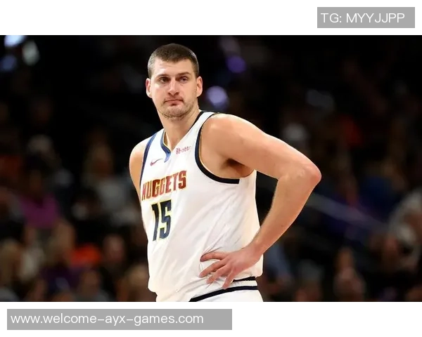 国王媒体调侃杨瀚森对位尤班克斯表现堪比约基奇令人惊叹