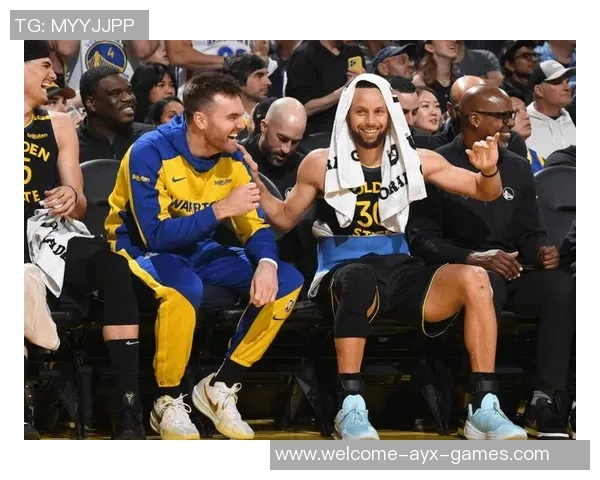 科尔公布球队训练首发阵容库里波杰姆巴特勒追梦霍福德领衔出战 科尔公布球队训练首发阵容库里波杰姆巴特勒追梦霍福德领衔出战